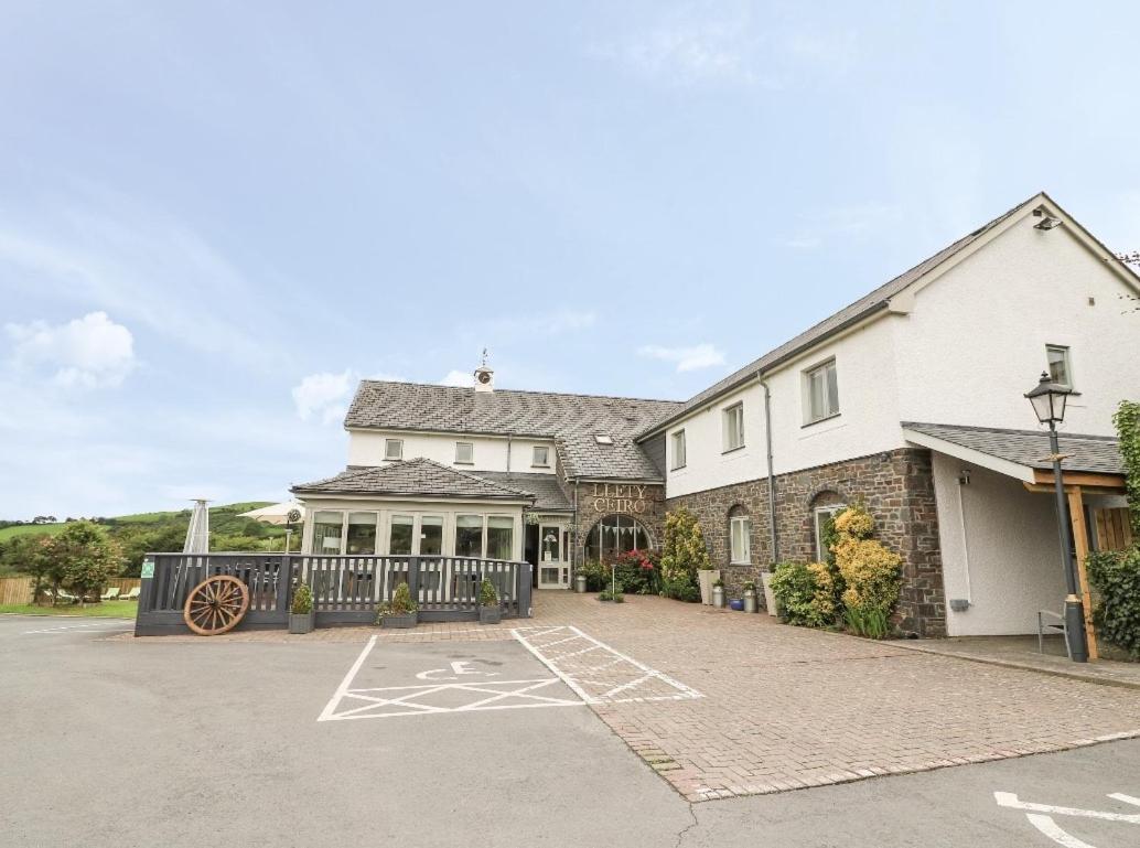 Llety Ceiro Guesthouse アベリストウィス エクステリア 写真
