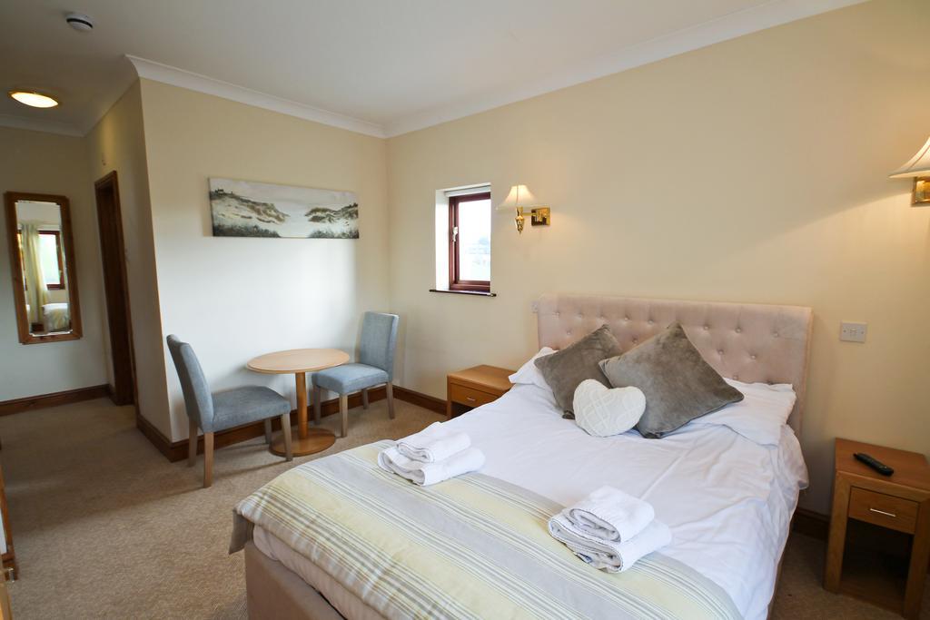 Llety Ceiro Guesthouse アベリストウィス エクステリア 写真