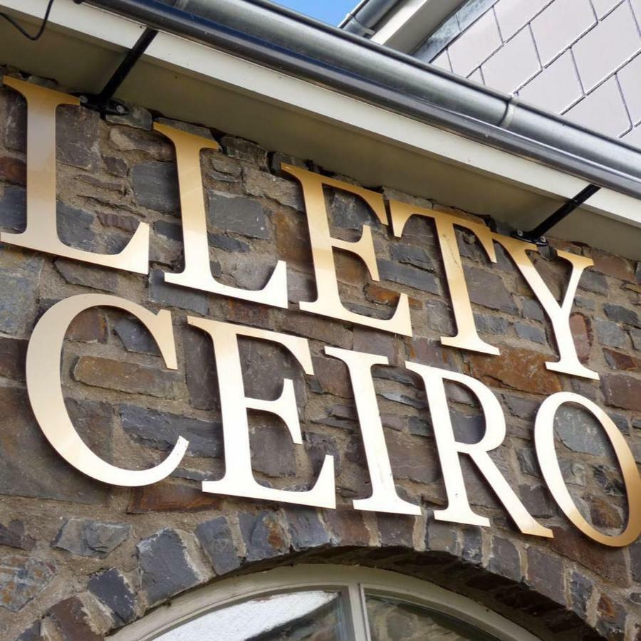 Llety Ceiro Guesthouse アベリストウィス エクステリア 写真